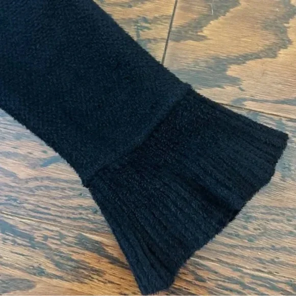 St. John Collection Santana Ruffle Knit Cardigan/Duster Size 10 - Picture 10 of 16